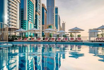 Hotel, Towers Rotana