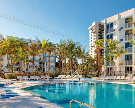 Plunge Beach Resort-1
