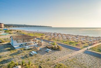 Hotel, Hotel Sunrise All Suites Resort