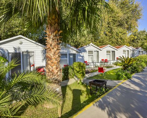 Altinkum Bungalow Hotel-0