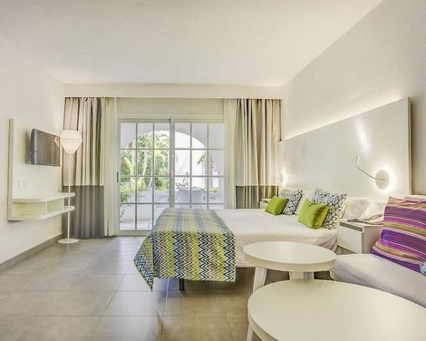 TUI MAGIC LIFE Cala Pada-4
