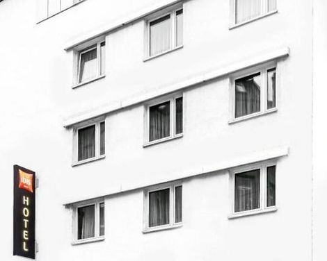 ibis Stuttgart Centrum Hotel-2