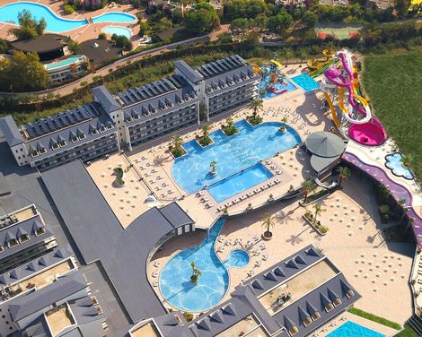 Dream World Palace-1