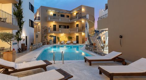 Nami Hotel & Suites