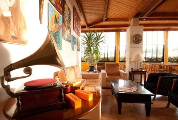 Hotel, Luzmar Villas