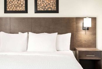 Hotel, Days Inn & Suites by Wyndham Bozeman