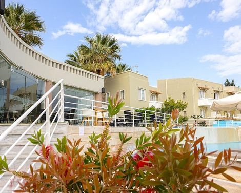 Pelagia Bay-4