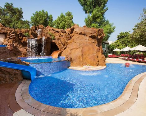 Al Habtoor Grand Resort, Autograph Collection-1