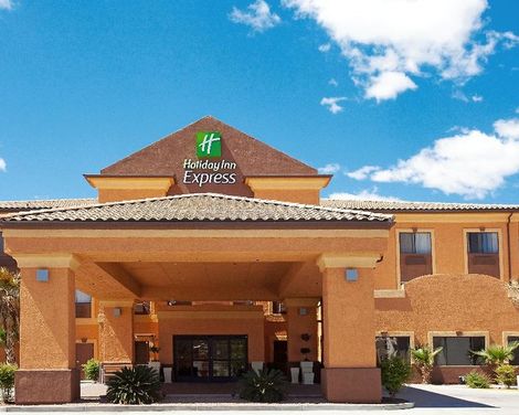 Holiday Inn Express & Suites Kingman-0