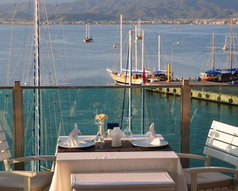 Alesta Yacht Hotel-3