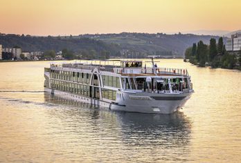 Kreuzfahrtschiff, MS Amadeus Provence