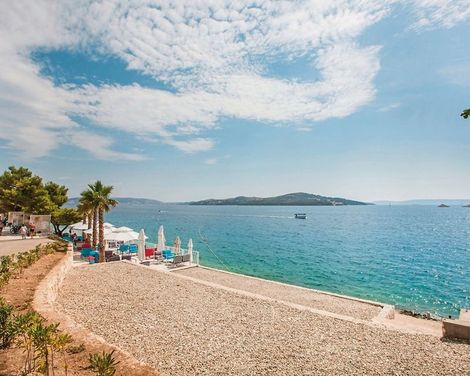 Amadria Park Camping Trogir Mobile homes by Happy Camp-1