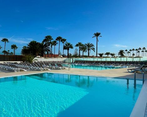 HL Miraflor Suites Hotel-0