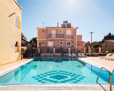 Solena Studios Kavos-1