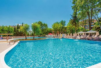 Hotel, Festa Via Pontica