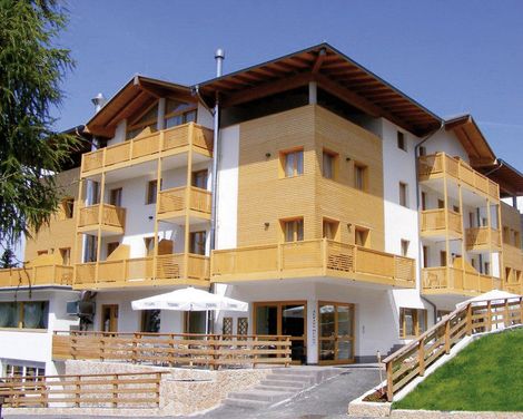 Hotel Alpine Mugon-0
