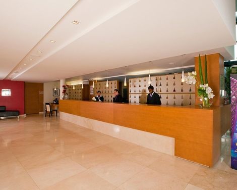 Residhome Appart Hotel Val d'Europe-1