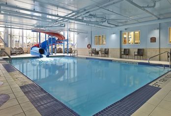 Hotel, Holiday Inn Express & Suites Halifax Beford