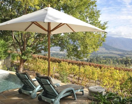 Entspannung mit Blick über das Wine Valley Constantia