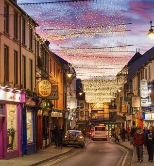 Weihnachtsbeleuchtung in County Kerry