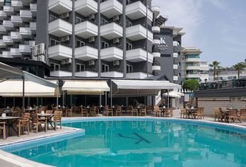 Hotel, Kaila Krizantem Hotel