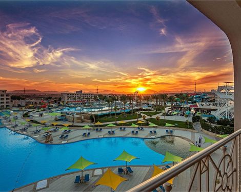 Titanic Resort & Aqua Park-1