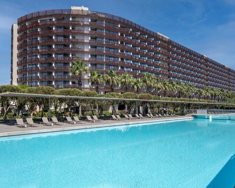 Nirvana Cosmopolitan-4