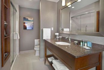 Hotel, Hampton Inn by Hilton Halifax Downtown