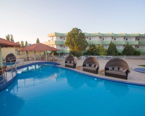 Fantasy Resort Hotel-3