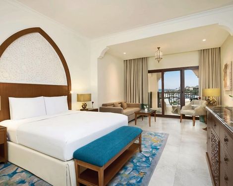 DoubleTree by Hilton Resort & Spa Marjan Island-3