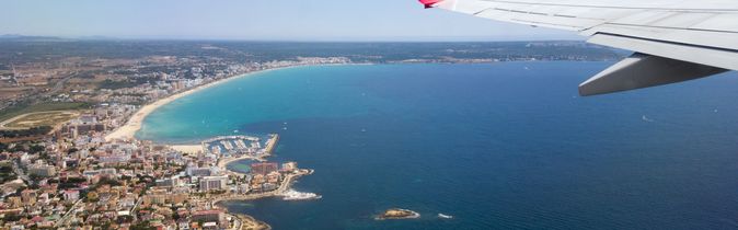 Blick aus dem Flugzeug auf Mallorca