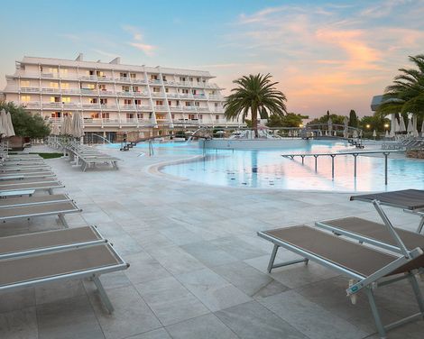 Hotel Olympia-0