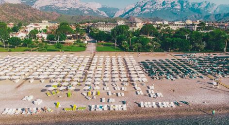 Beso Beach Hotel