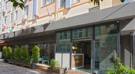 Nest Hotel