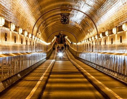 Hamburg Städtereisen Urlaub Alter Elbtunnel