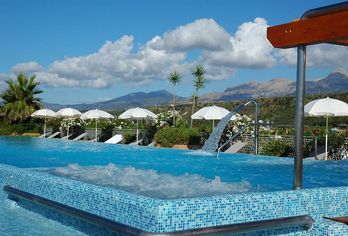 Hotel, Acacia Resort