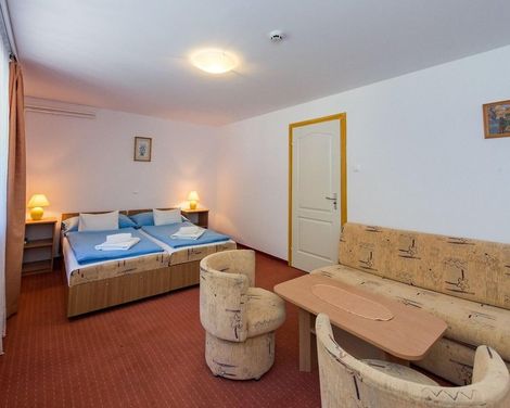 Club Tihany Hotel-0
