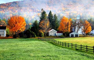 Dorf Tyringham Berkshires Nebel Kulisse