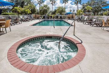 Hotel, Baymont by Wyndham Fort Myers Airport