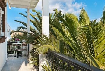 Hotel, Galatia Villas
