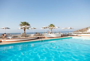 Hotel, Hotel Pedraladda