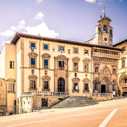 Urlaub in der Toskana Piazza Grande in Arezzo