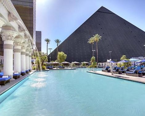 Luxor Hotel & Casino-1