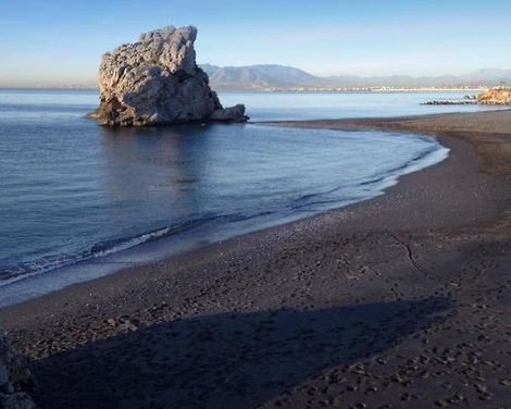 Apartamentos Turísticos La Mundial-1