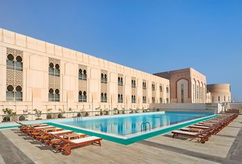 Hotel, Salalah Gardens Hotel