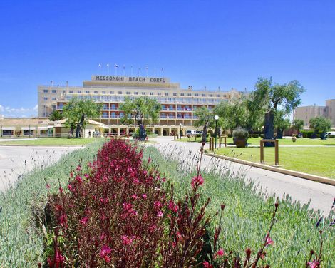 Canvas by Mitsis Messonghi-0