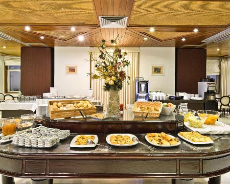 Golden Tulip Porto Gaia Hotel & Spa-3