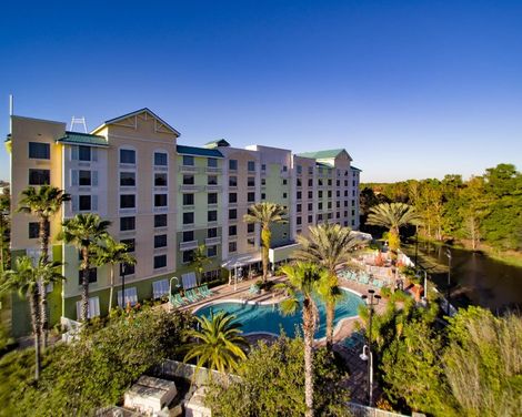 Comfort Suites Maingate East-2