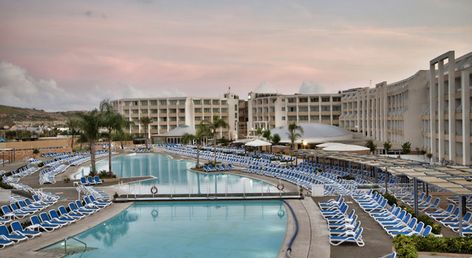 db Seabank Resort & Spa