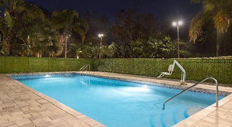 Spark by Hilton Orlando Universal Blvd